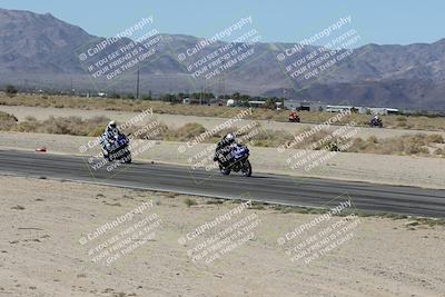 media/Oct-30-2025-Racers Edge (Thu) [[dabbdaf680]]/3-B Group/Session 3 (Turn 15 Inside)/